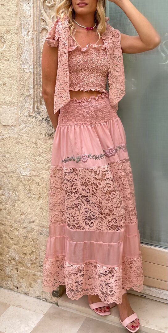 Top Fiocco e Gonna Lunga Rosa Pizzo Fiori Ricami Glitter