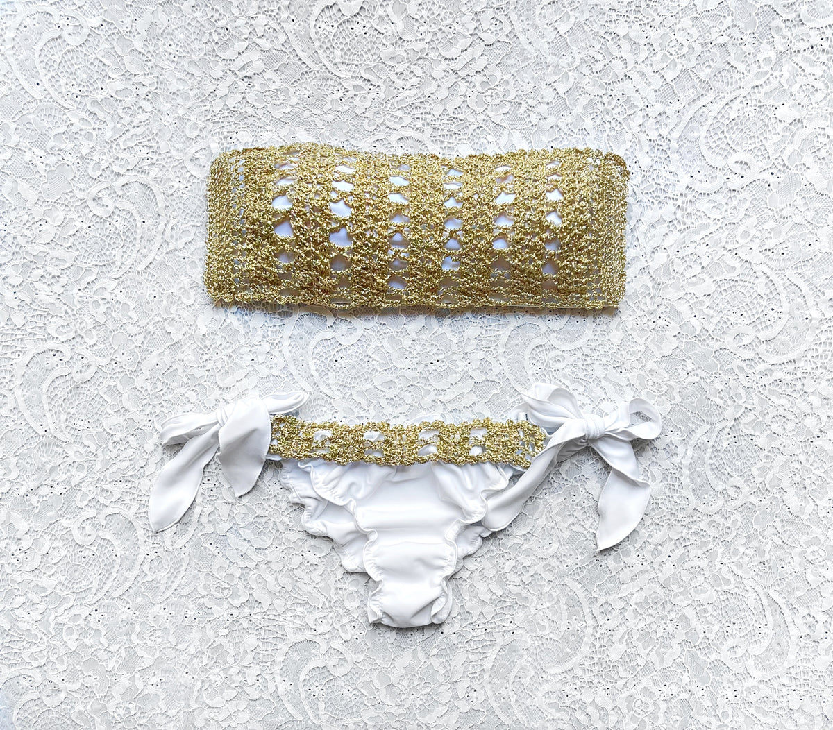 Bikini Fascia Net Bianco e Oro