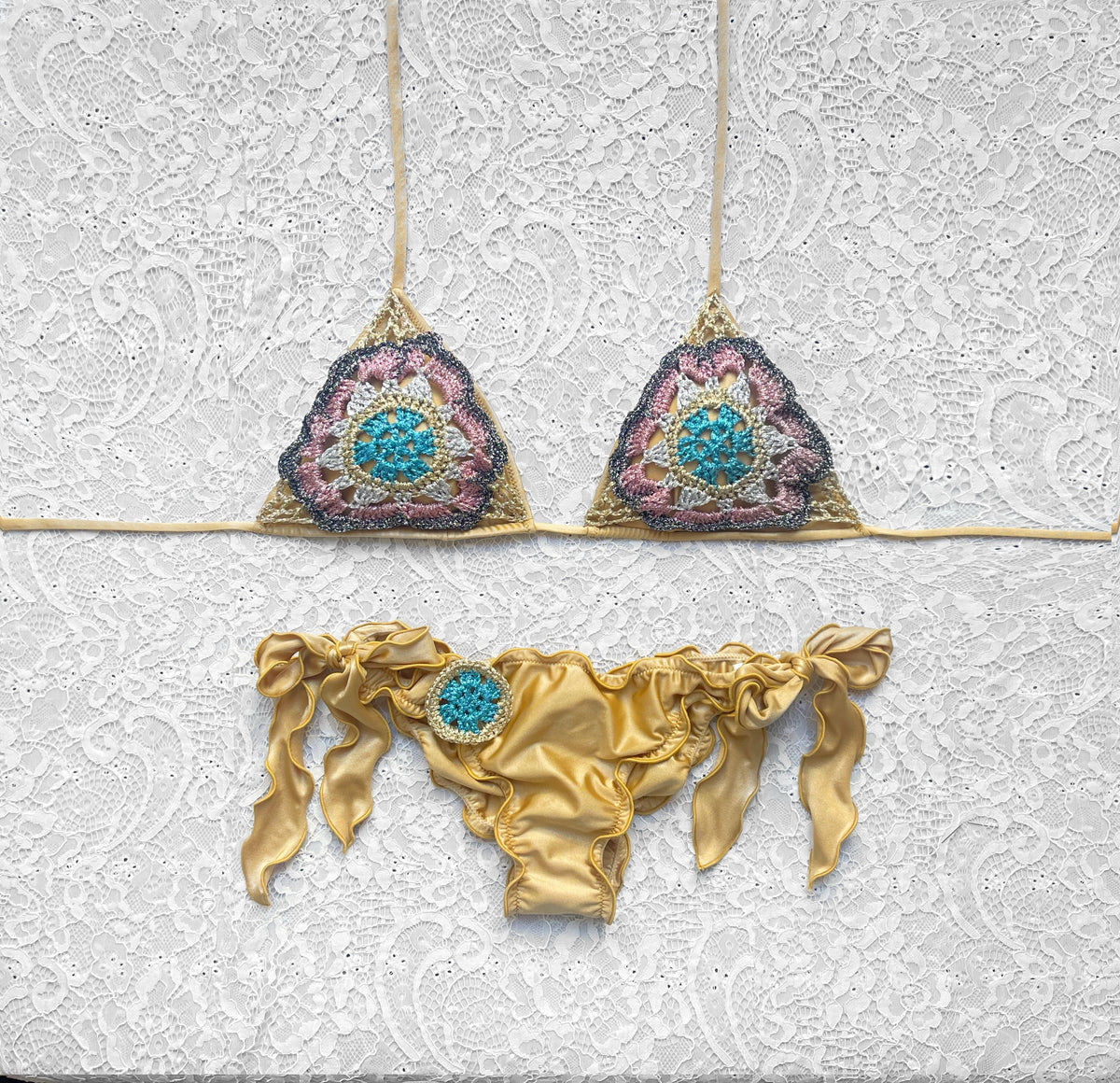 Bikini Triangolo Passiflora Oro