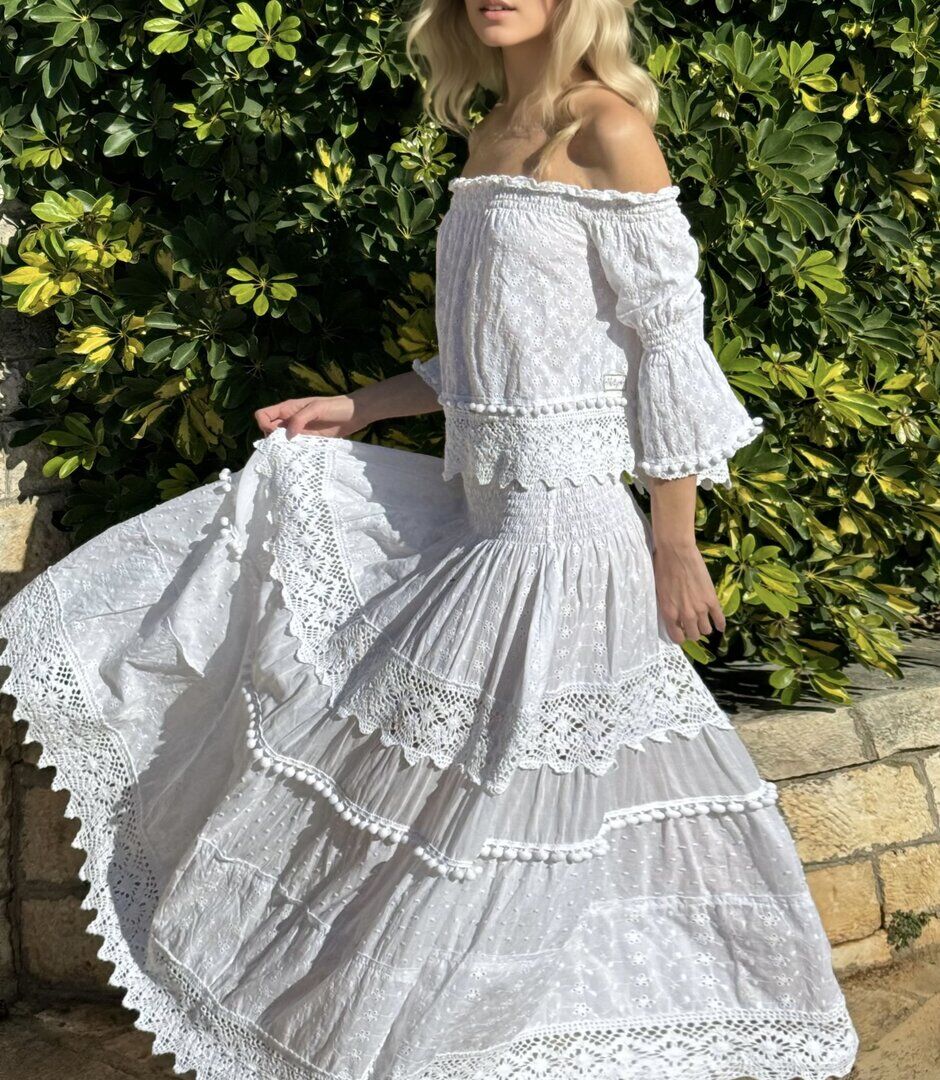 Casacca e Gonna Lunga Sangallo Bianco