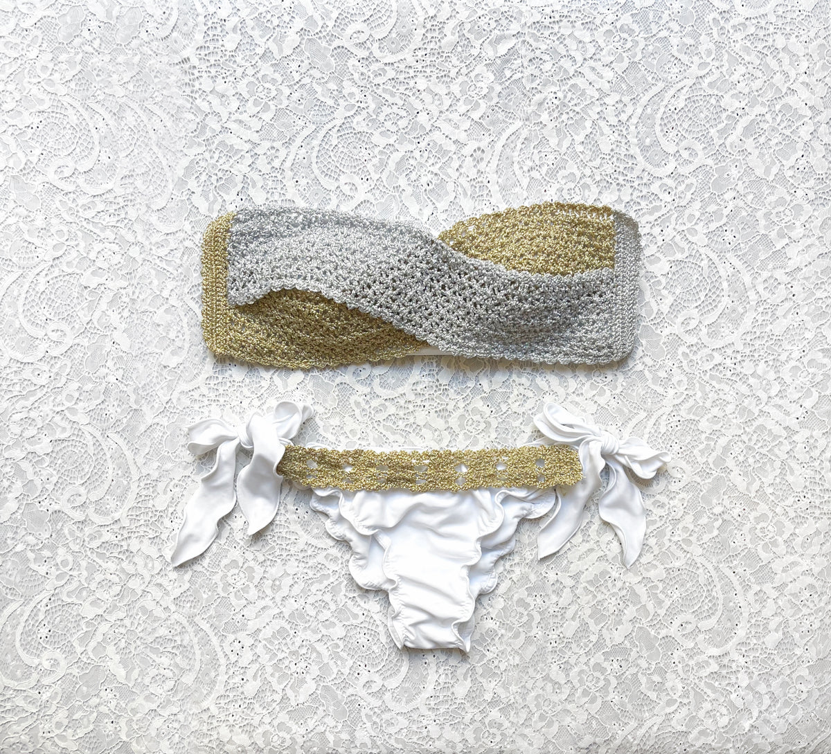 Bikini Fascia Bicolor Bianco Intreccio Oro e Argento