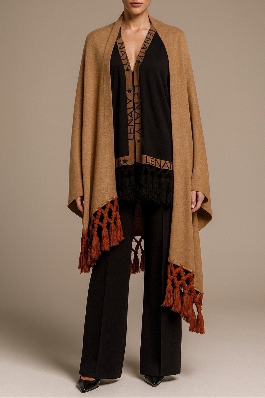 Cardigan Frange Nero e Biscotto